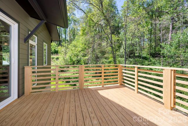 63 Orrinel Way, Asheville, NC 28806