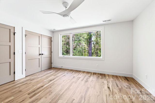 63 Orrinel Way, Asheville, NC 28806