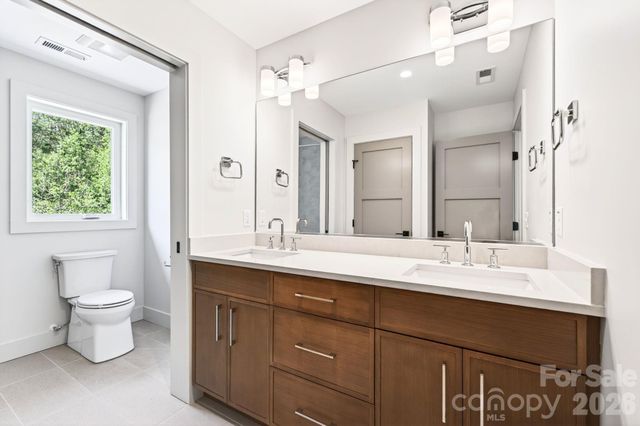 63 Orrinel Way, Asheville, NC 28806