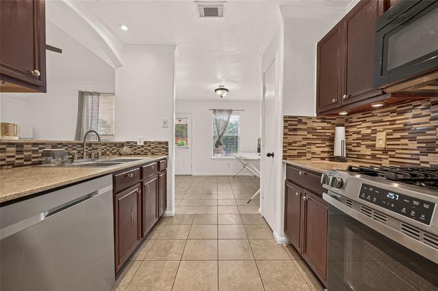 6743 Windy River Lane, Katy, TX 77449