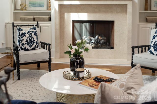 8021 Skye Lochs Drive, Waxhaw, NC 28173