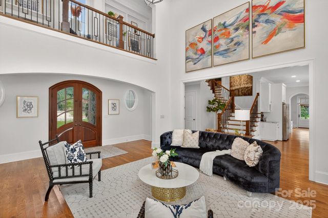 8021 Skye Lochs Drive, Waxhaw, NC 28173