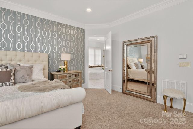 8021 Skye Lochs Drive, Waxhaw, NC 28173