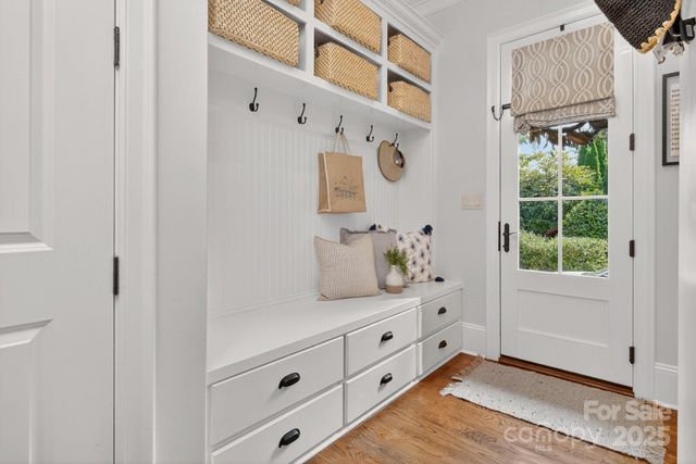 8021 Skye Lochs Drive, Waxhaw, NC 28173