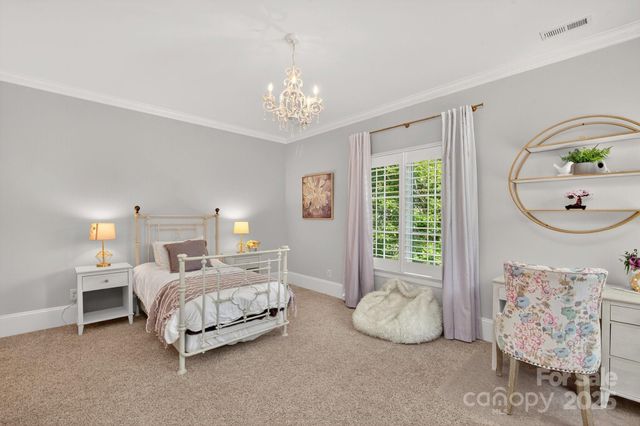 8021 Skye Lochs Drive, Waxhaw, NC 28173