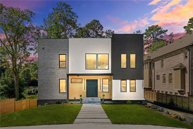 1301 Lavista Road NE, Atlanta, GA 30324
