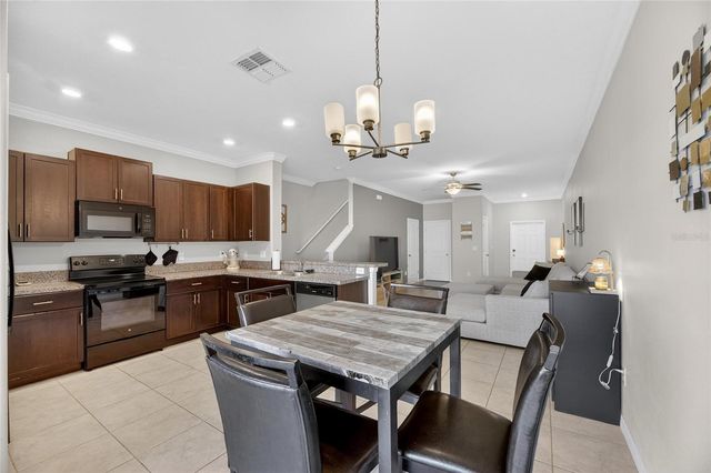 11822 DUMAINE VALLEY ROAD, Riverview, FL 33579