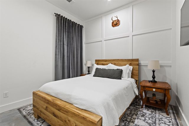 1832 S Park Avenue, Denison, TX 75020