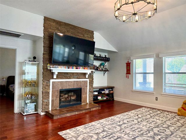 7704 Val Verde Drive, Mckinney, TX 75071