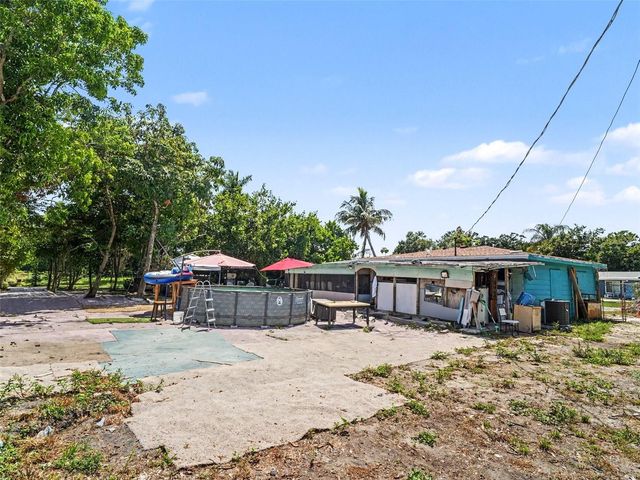 2839 19TH STREET W, Bradenton, FL 34205