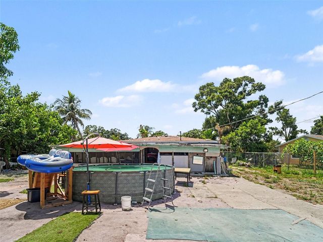 2839 19TH STREET W, Bradenton, FL 34205
