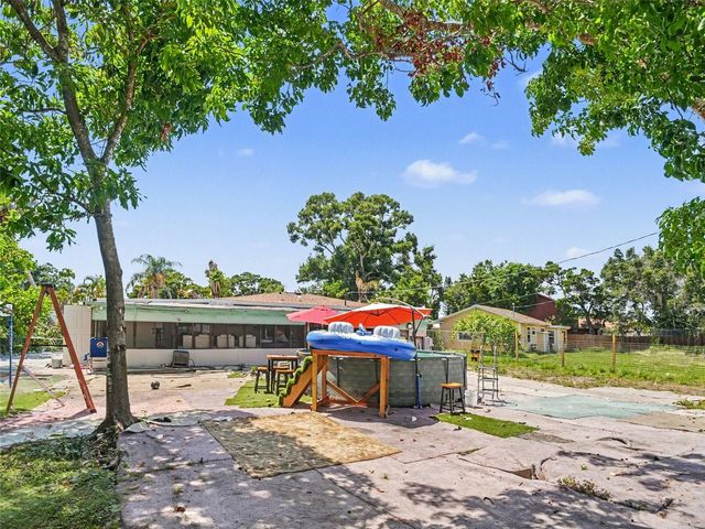 2839 19TH STREET W, Bradenton, FL 34205