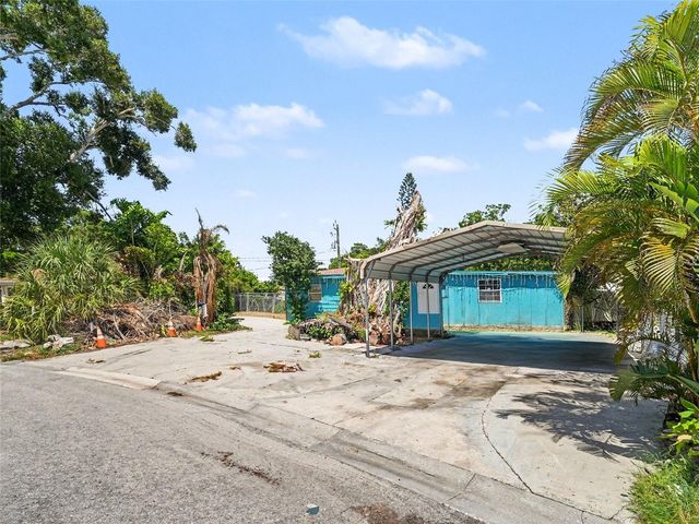2839 19TH STREET W, Bradenton, FL 34205