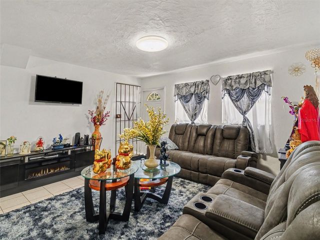 2839 19TH STREET W, Bradenton, FL 34205