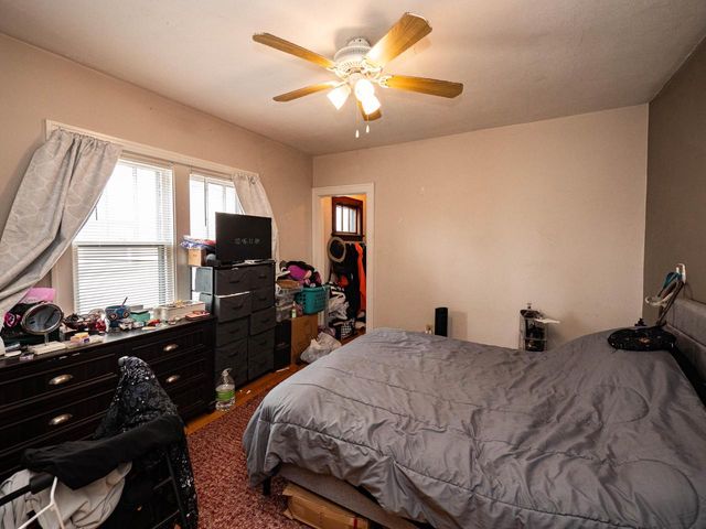 2019 E Saint Francis AVENUE, Saint Francis, WI 53235