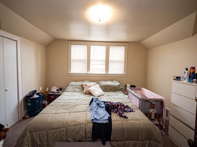 2019 E Saint Francis AVENUE, Saint Francis, WI 53235