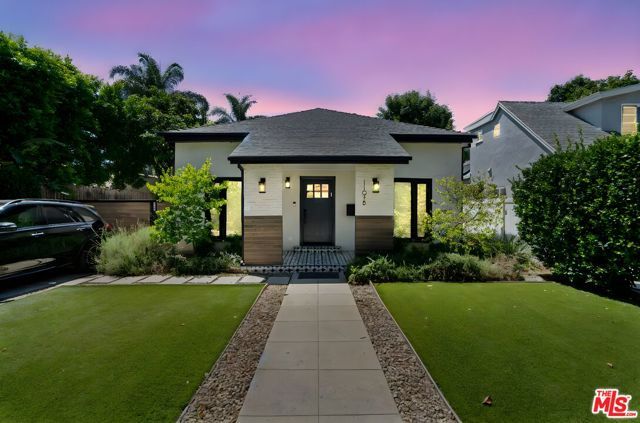 11038 Blix Street, North Hollywood (los Angeles), CA 91602