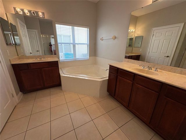6931 LUCCA STREET, Orlando, FL 32819