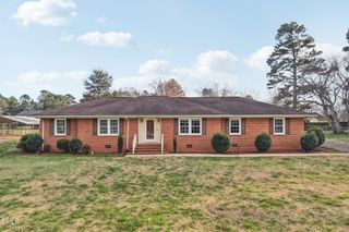 1009 Driftwood Drive, Siler City, NC 27344