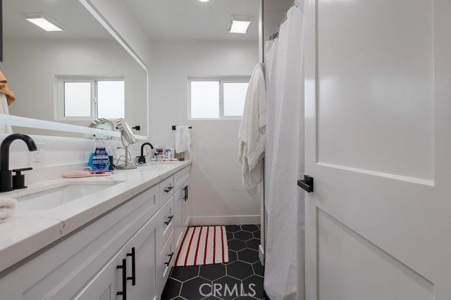 236 Camellia Lane, Costa Mesa, CA 92627