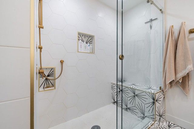 236 Camellia Lane, Costa Mesa, CA 92627