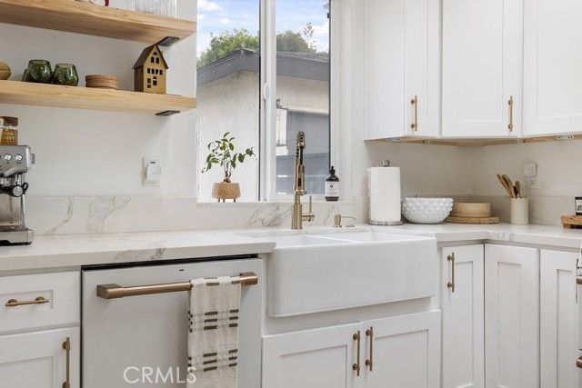 236 Camellia Lane, Costa Mesa, CA 92627