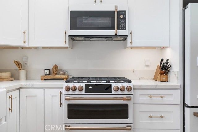 236 Camellia Lane, Costa Mesa, CA 92627