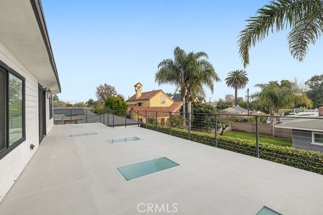 236 Camellia Lane, Costa Mesa, CA 92627