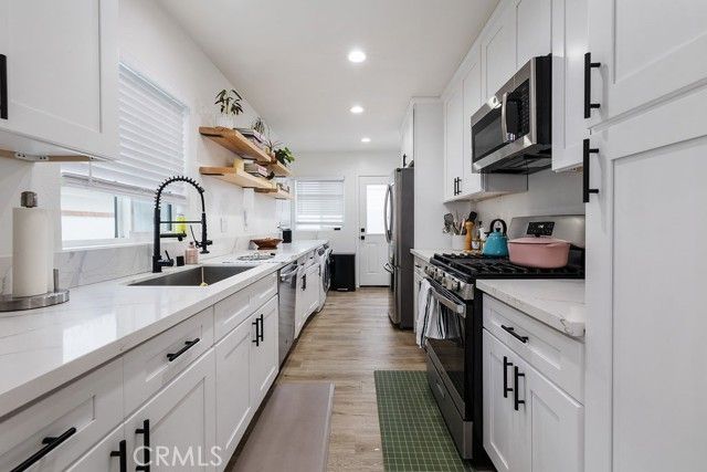 236 Camellia Lane, Costa Mesa, CA 92627