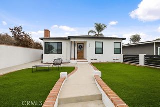 236 Camellia Lane, Costa Mesa, CA 92627