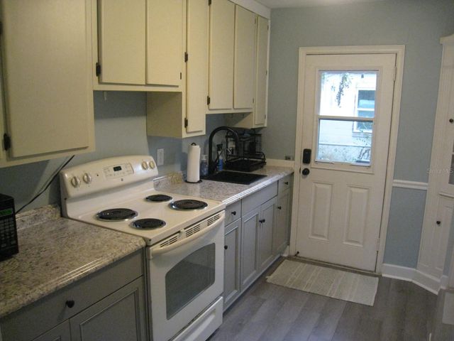 726 NW 34TH AVENUE, Gainesville, FL 32609