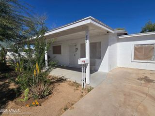 1822 W LYNNE Lane, Phoenix, AZ 85041