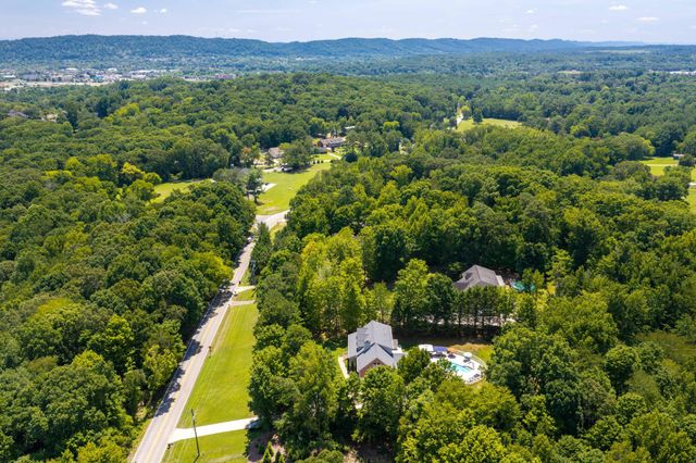 5551 Hunter Road, Ooltewah, TN 37363