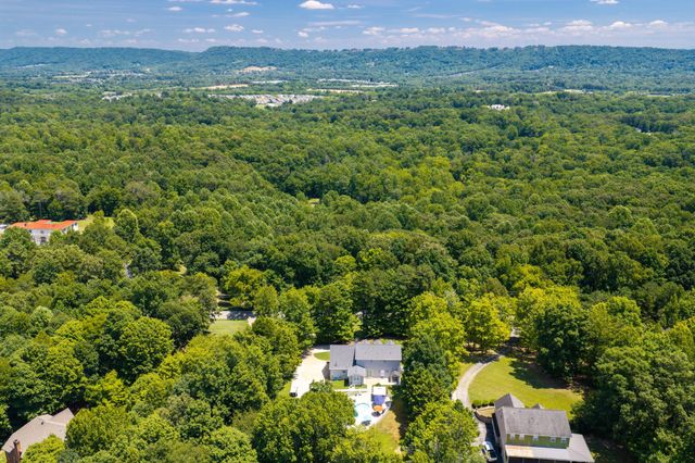5551 Hunter Road, Ooltewah, TN 37363