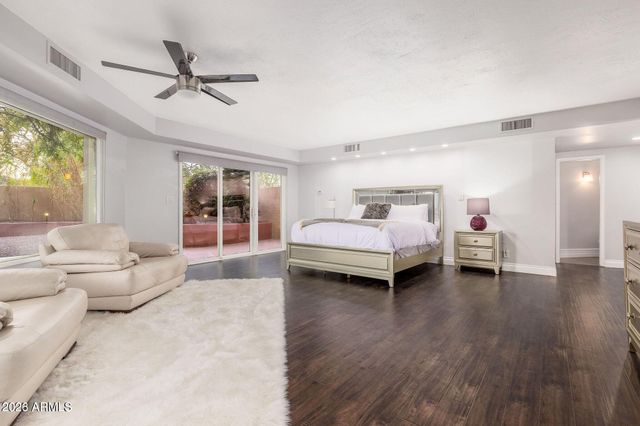 5620 N Casa Blanca Drive, Paradise Valley, AZ 85253