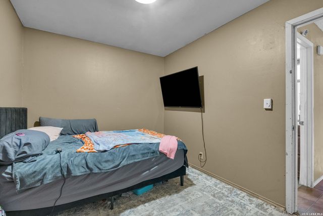 5858 Castle Hunt, San Antonio, TX 78218