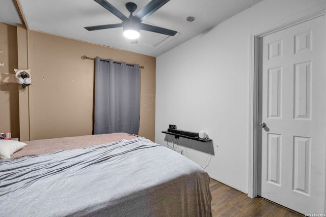 5858 Castle Hunt, San Antonio, TX 78218