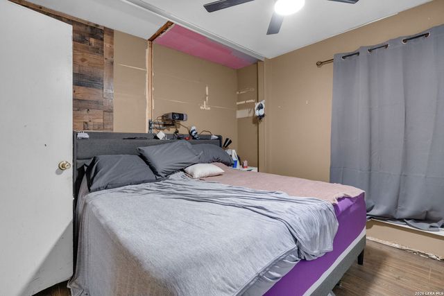 5858 Castle Hunt, San Antonio, TX 78218