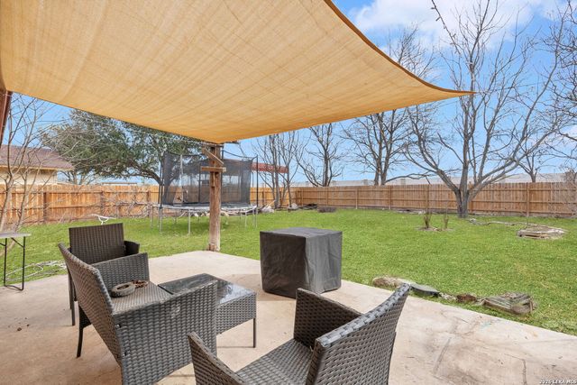 5858 Castle Hunt, San Antonio, TX 78218