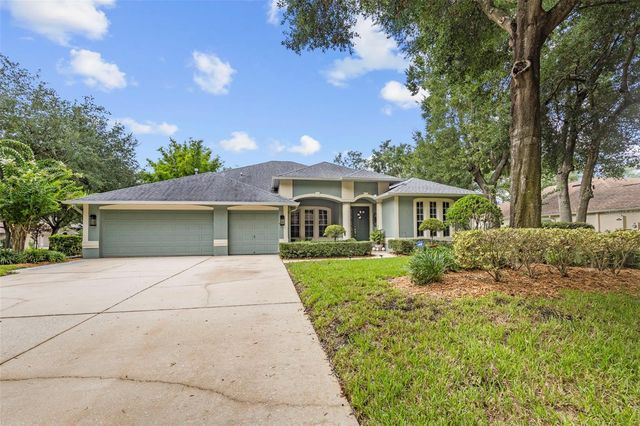 28 CAMELOT RIDGE DRIVE, Brandon, FL 33511