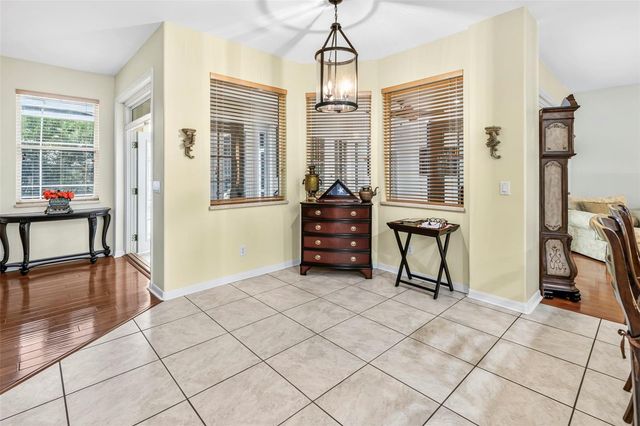 28 CAMELOT RIDGE DRIVE, Brandon, FL 33511