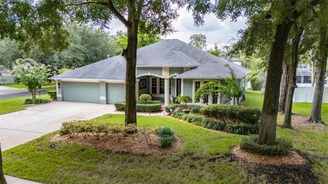 28 CAMELOT RIDGE DRIVE, Brandon, FL 33511
