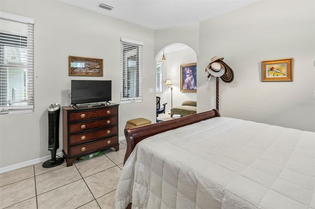 28 CAMELOT RIDGE DRIVE, Brandon, FL 33511