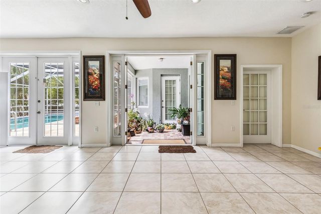 28 CAMELOT RIDGE DRIVE, Brandon, FL 33511