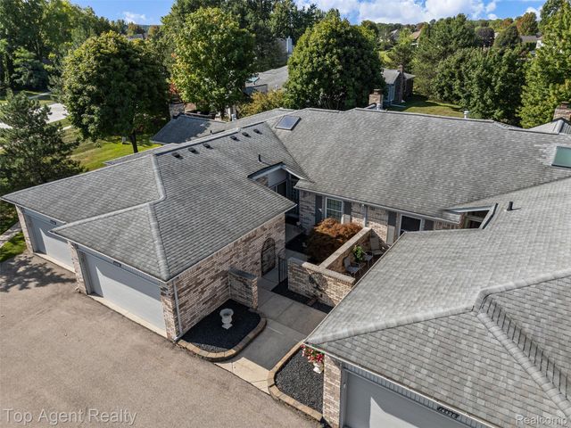 14430 Cove Creek Court, Shelby Charter Township, MI 48315