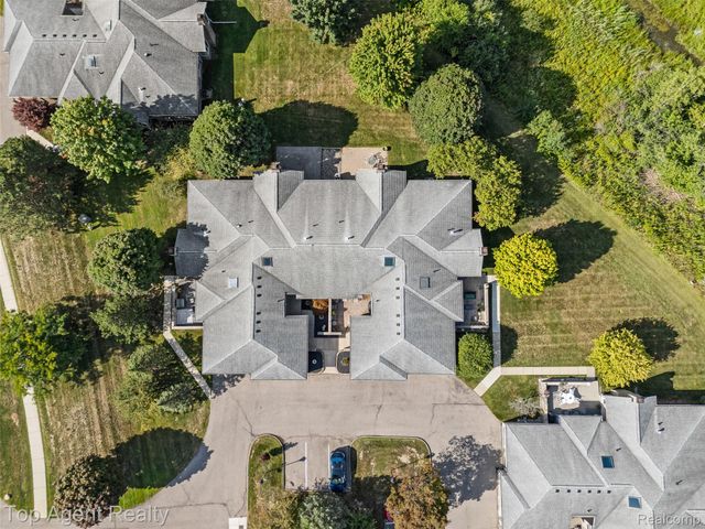 14430 Cove Creek Court, Shelby Charter Township, MI 48315