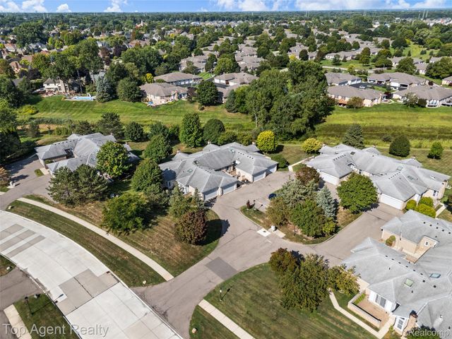 14430 Cove Creek Court, Shelby Charter Township, MI 48315