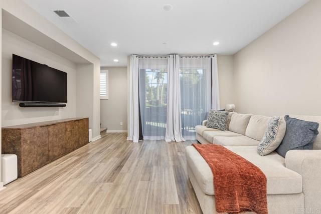 2601 Cranston Dr 706, Escondido, CA 92025