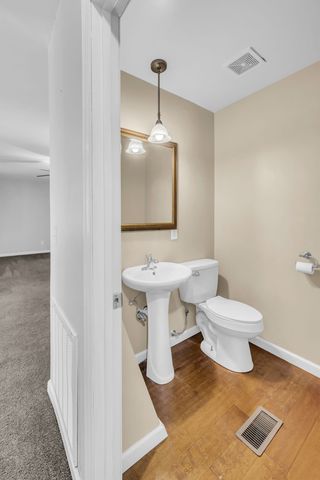 1065 Lakeland Dr, Gallatin, TN 37066