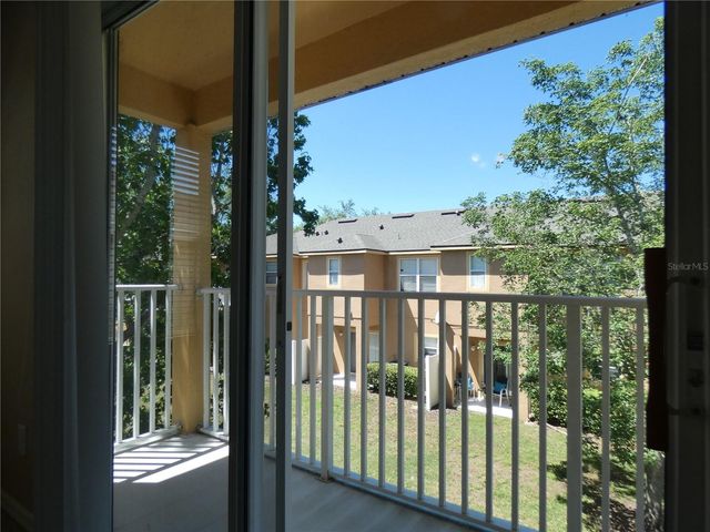 2111 RETREAT VIEW CIRCLE, Sanford, FL 32771